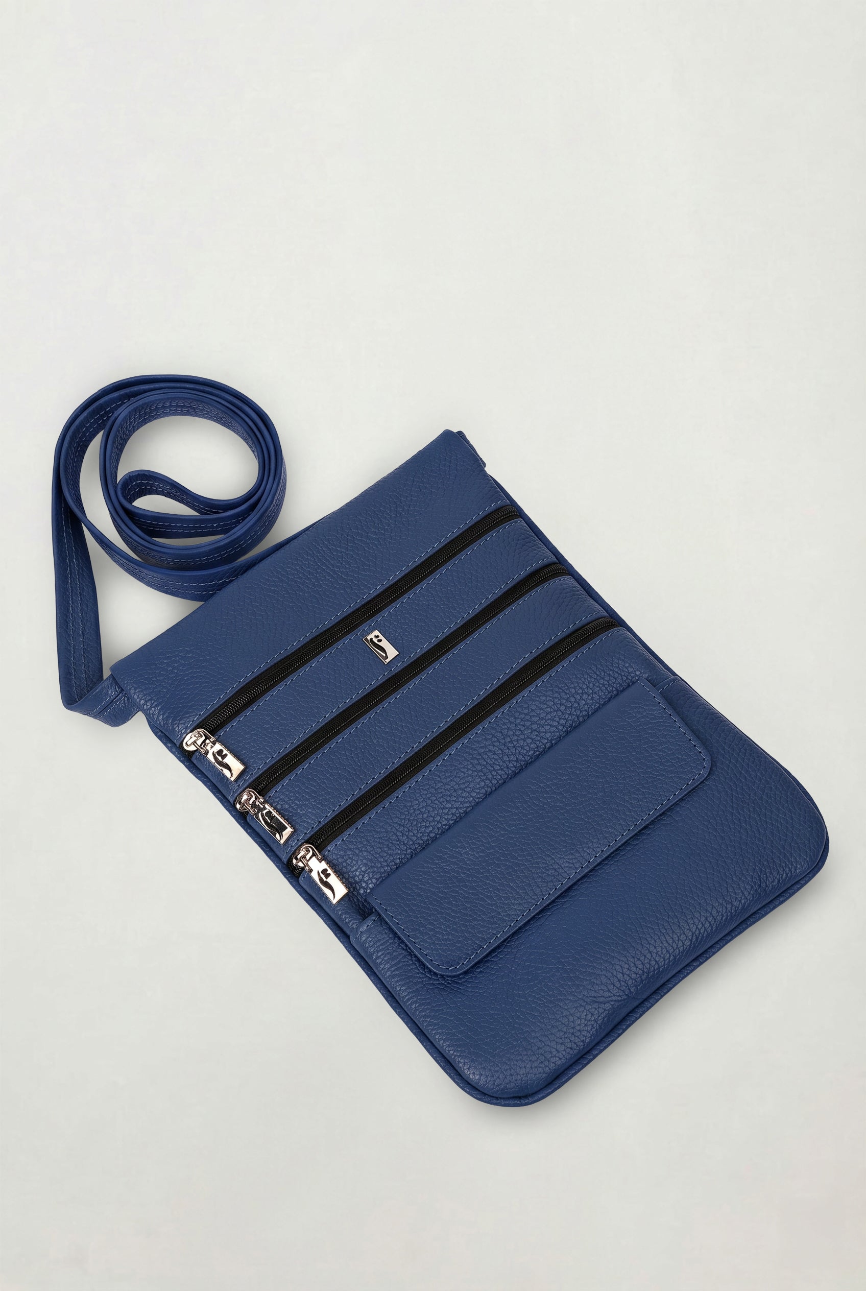 The Riva Travel Bag