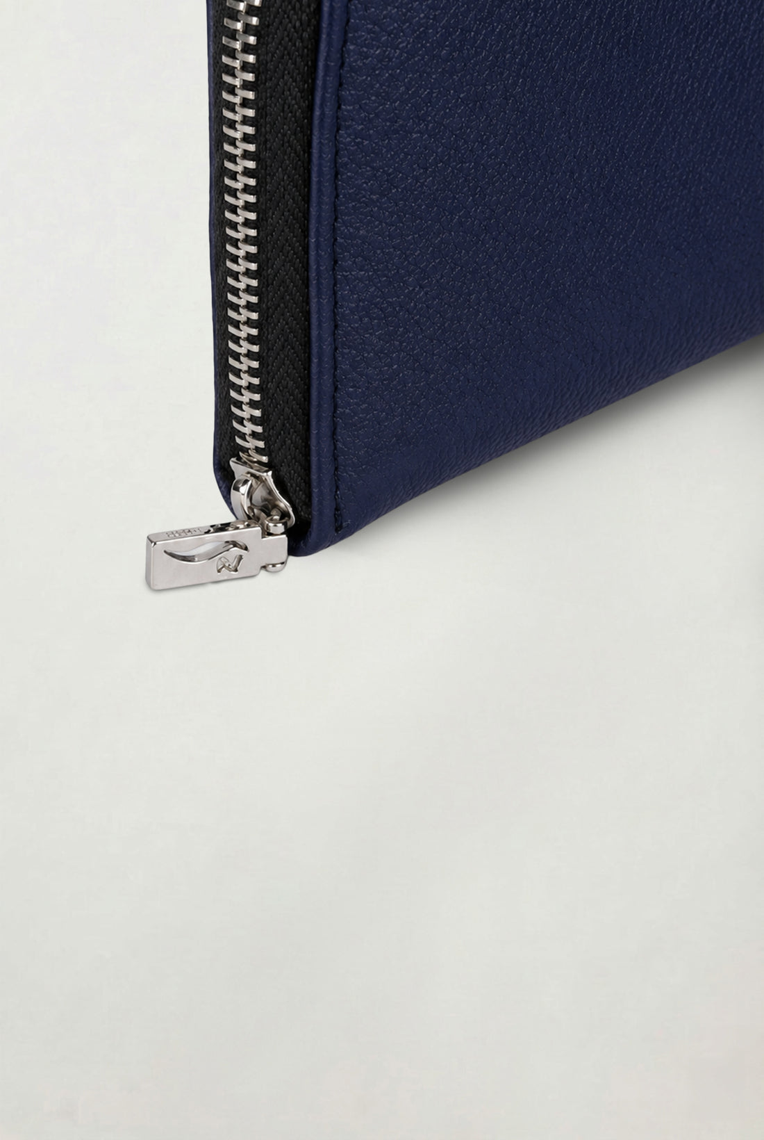 The Amara Zip Wallet