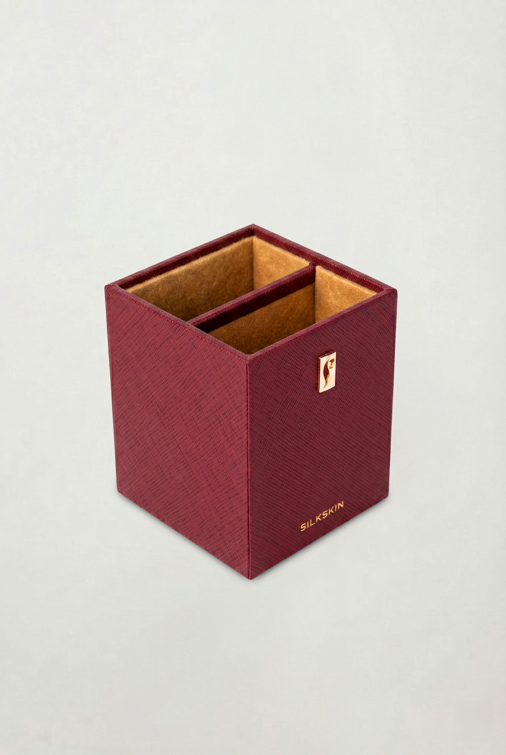 The Axis Desk Set