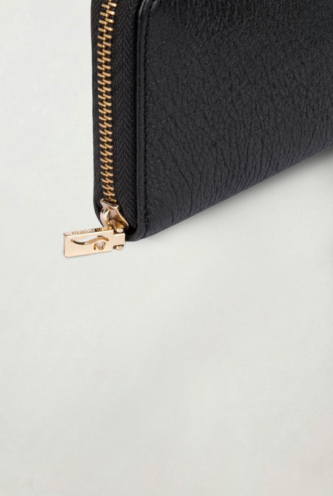 The Amara Zip Wallet