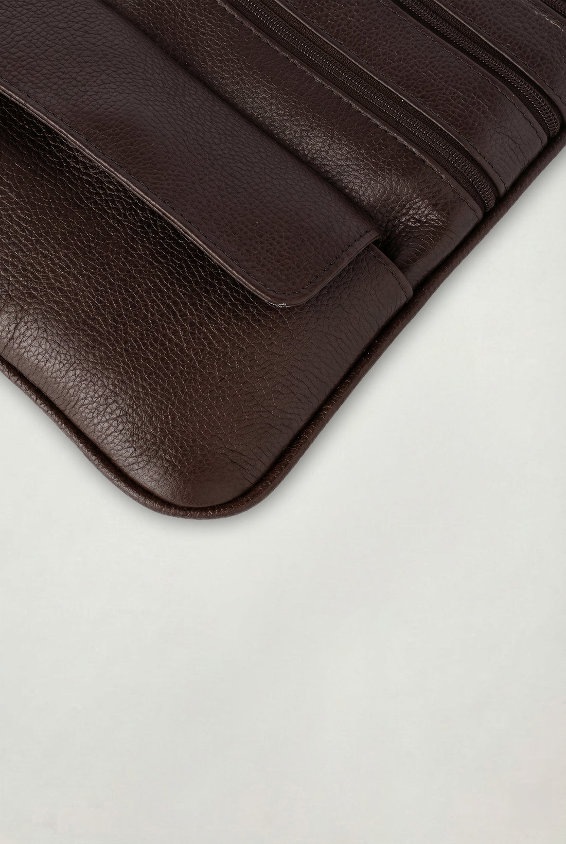 The Riva Travel Bag