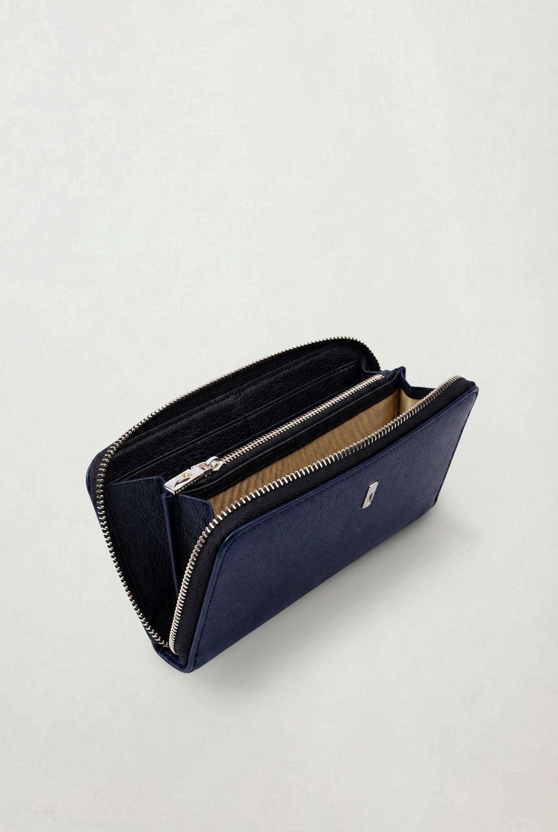 The Amara Zip Wallet