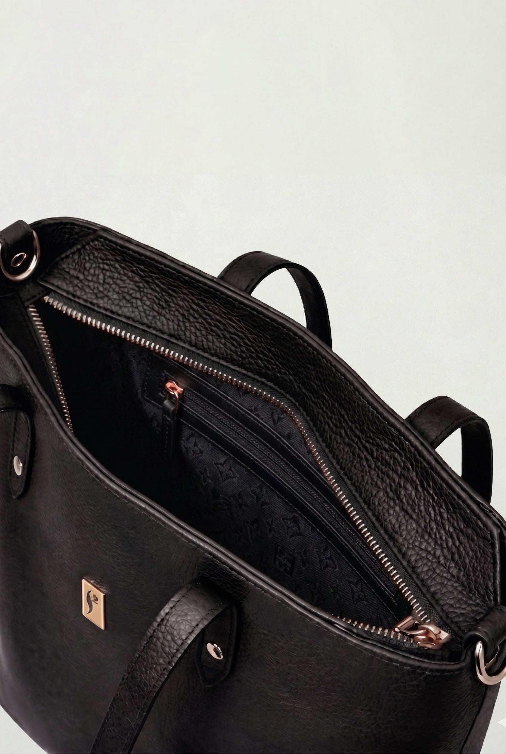 The selene classic tote