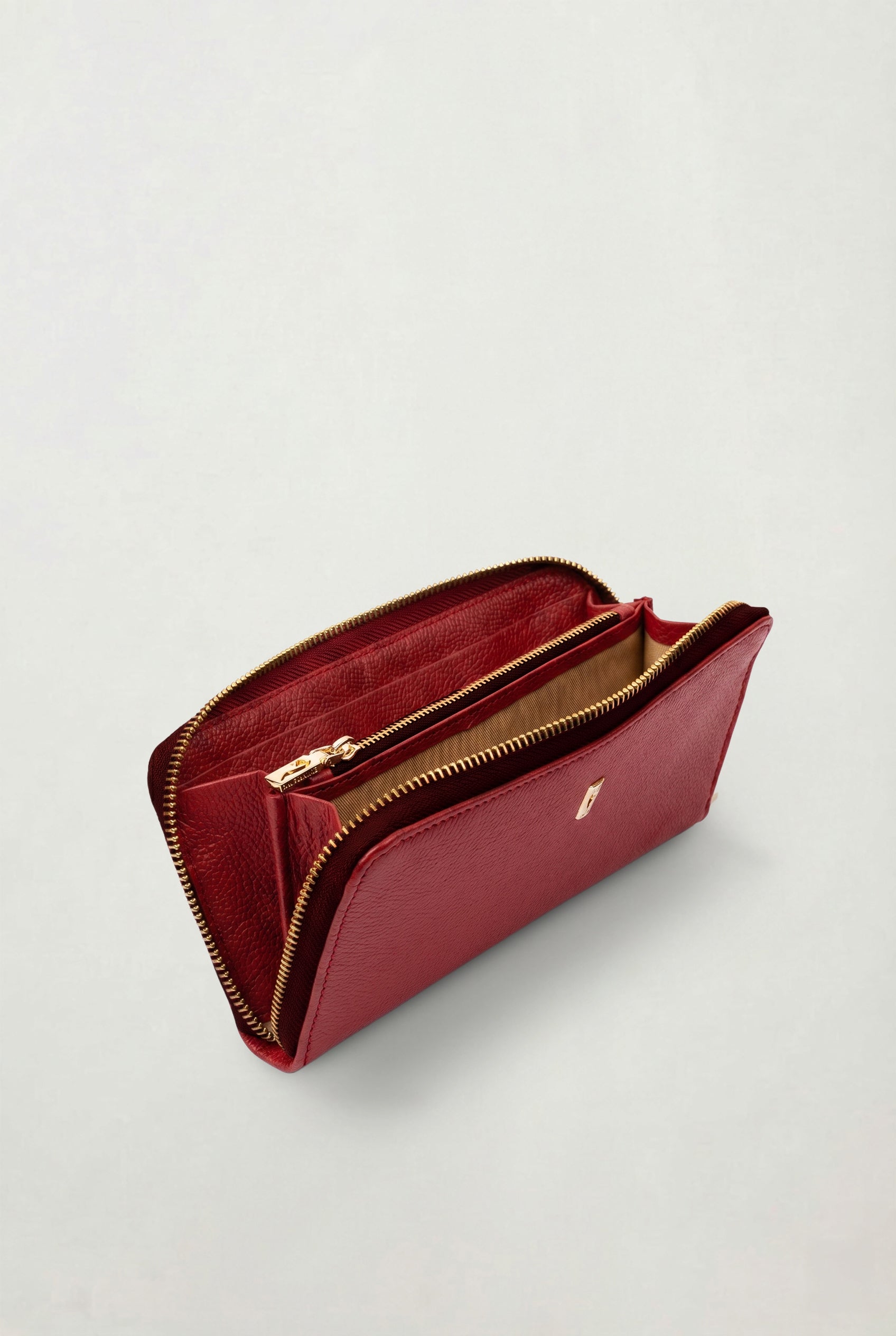 The Amara Zip Wallet