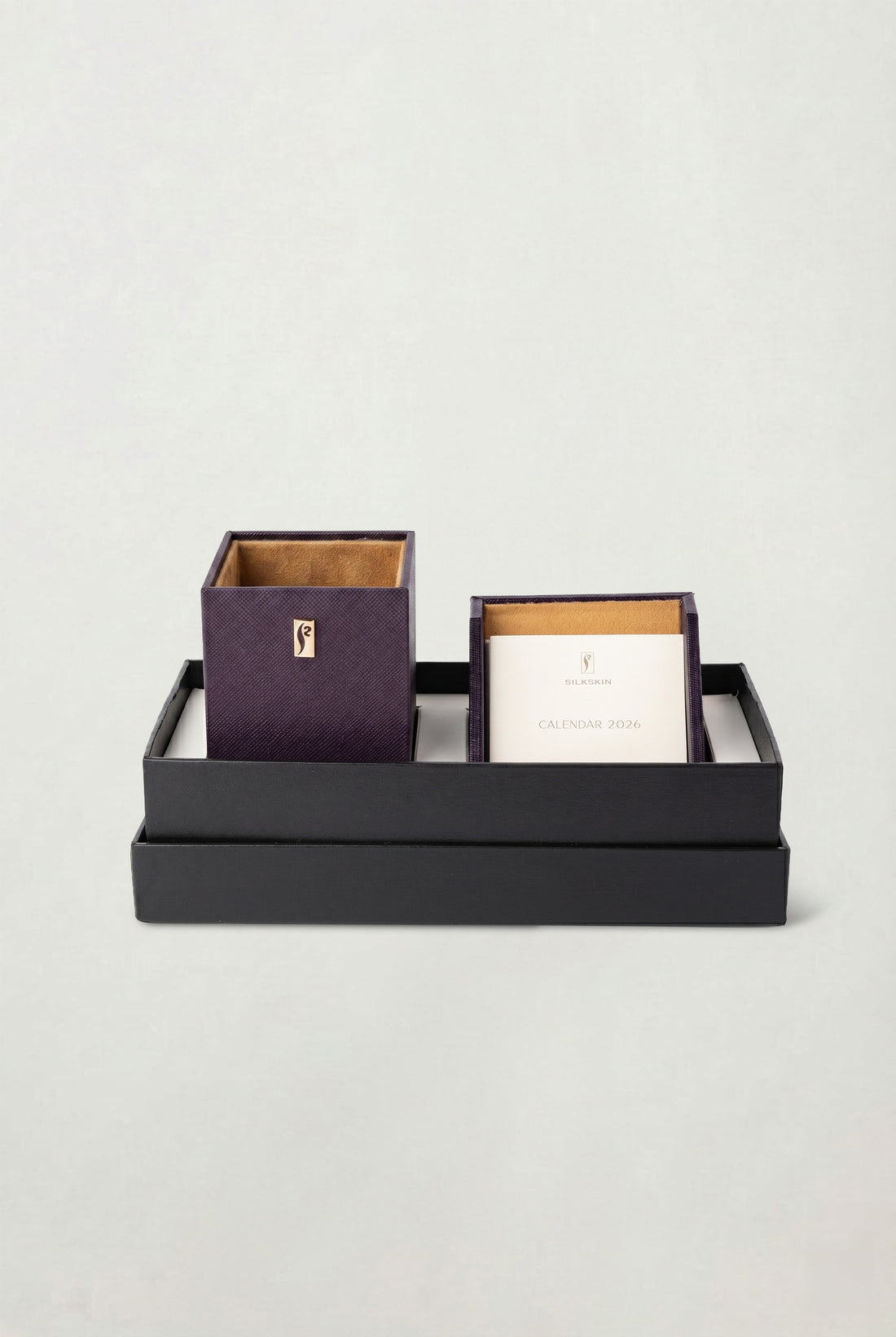 The Axis Desk Set