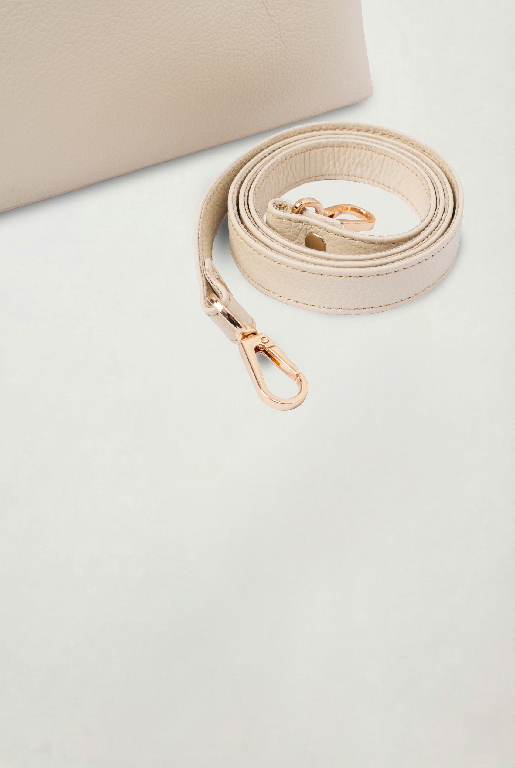 The selene classic tote